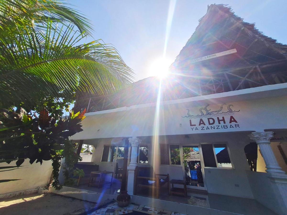 Beachfront Villa Ladha Ya Zanzibar Jambiani (Zanzibar) Exterior foto