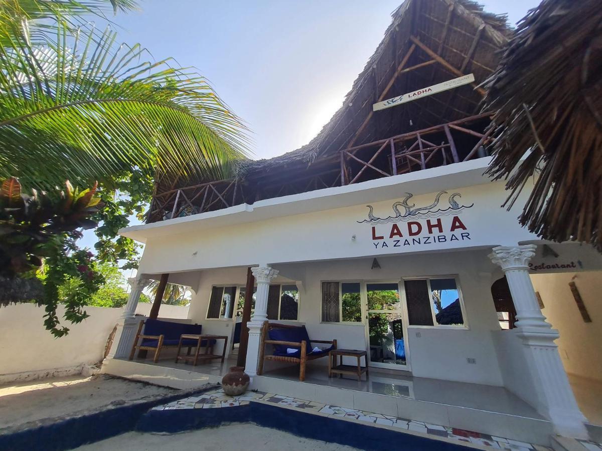 Beachfront Villa Ladha Ya Zanzibar Jambiani (Zanzibar) Exterior foto