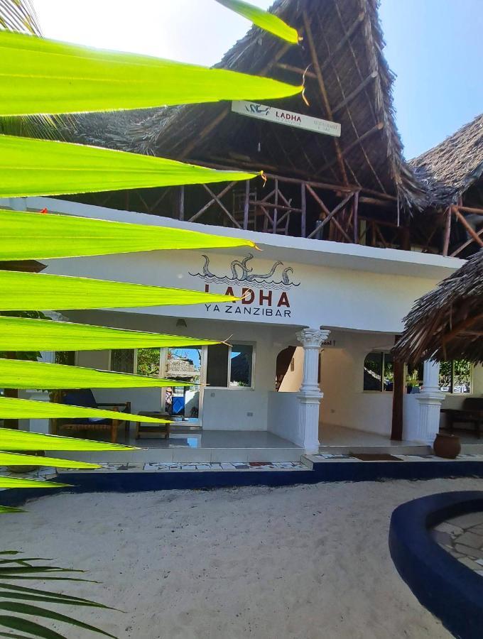 Beachfront Villa Ladha Ya Zanzibar Jambiani (Zanzibar) Exterior foto